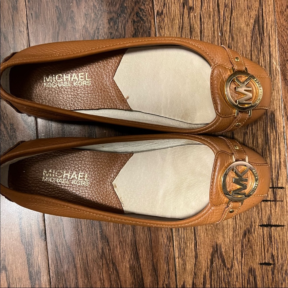 Michael Kors flats